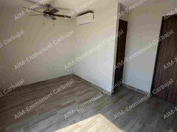 CASA EN VENTA EN XOCHITEPEC DENTRO DE FRACCIONAMIENTO CON ALBERCA