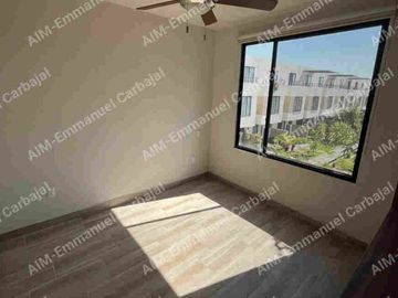 CASA EN VENTA EN XOCHITEPEC DENTRO DE FRACCIONAMIENTO CON ALBERCA