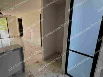 CASA EN VENTA EN XOCHITEPEC DENTRO DE FRACCIONAMIENTO CON ALBERCA