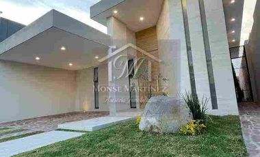RESIDENCIA EN VENTA EN LA CAMPIÑA DEL BOSQUE