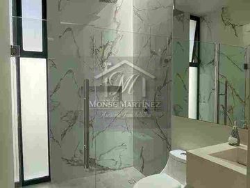 RESIDENCIA EN VENTA EN LA CAMPIÑA DEL BOSQUE