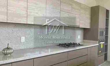 RESIDENCIA EN VENTA EN LA CAMPIÑA DEL BOSQUE