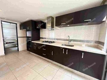 CASA EN VENTA EN LA FLORIDA