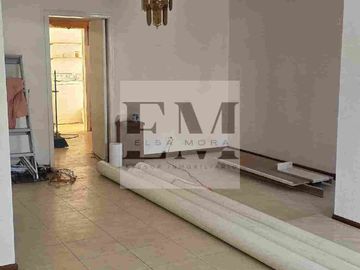 AMPLIA CASA EN RENTA