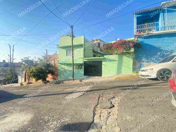 CASA EN VENTA EN COLONIA SANTA ISABEL TOLA GAM