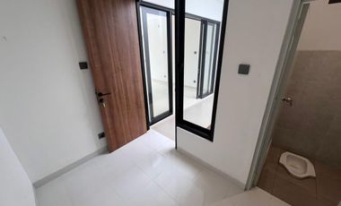 Dijual Rumah Minimalis 2 Lantai Brand New Sudah SHM Bisa KPR Duri Kosambi Sebelah Green Lake City Kalideres Cengkareng Jakarta Barat