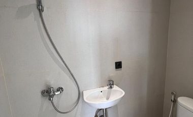 Dijual Rumah Minimalis 2 Lantai Brand New Sudah SHM Bisa KPR Duri Kosambi Sebelah Green Lake City Kalideres Cengkareng Jakarta Barat