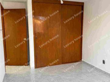 CASA EN VENTA 3 recámaras todas con baño,cochera doble en fraccionamiento a 10  min del Tec. Anáhuac, Ibero, Angelopolis