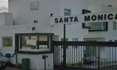 CASA A LA VENTA EN FRACCIONAMIENTO SANTA MONICA, EL MARQUES, QUERETARO. REMATE ADJUDICADO