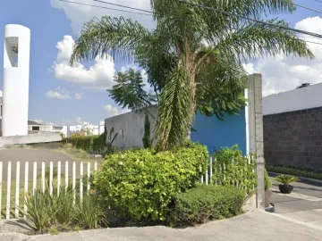 CASA EN CERRADA PUNTA ARENAS 155, JURIQUILLA, QUERETARO. REMATE ADJUDICADO