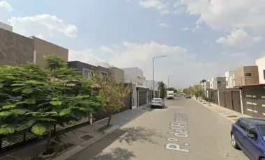 CASA EN RESIDENCIAL SANTA FE, QUERETARO. REMATE ADJUDICADO