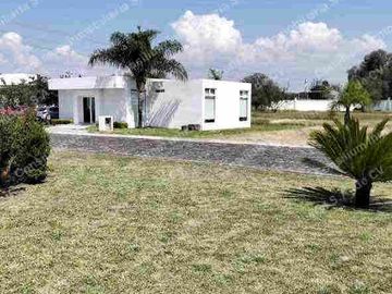 TERRENO  VENTA - privada de lujo - 210 metros