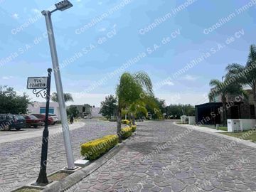 TERRENO  VENTA - privada de lujo - 210 metros