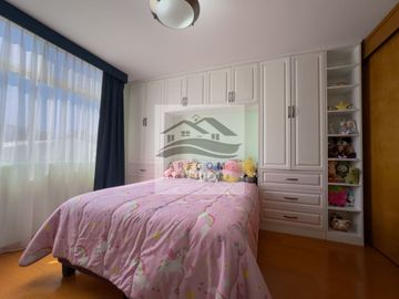 DEPARTAMENTO EN VENTA CERCA DE ZONA UNIVERSITARIA