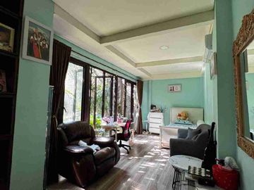Rumah Mewah Full Furnished Rasa Villa De Park Cluster Heliconia BSD