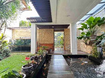 Rumah Mewah Full Furnished Rasa Villa De Park Cluster Heliconia BSD