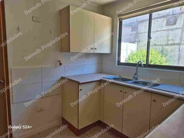 Quilpue, casa en Condominio Los Maitenes