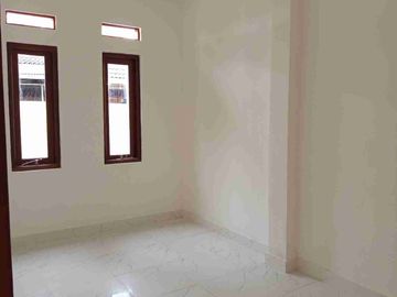 Rumah 2 Lantai Full Renov Siap Huni Hrg 750Jt Di Kranggan Permai Cibubur