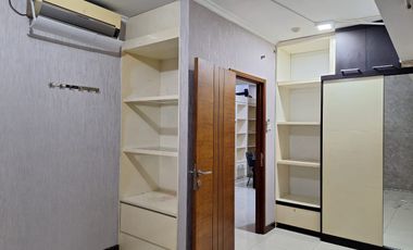 Murah Apartemen Waterplace Pakuwon Tower E 2BR Jadi 1BR Furnish View Pool Lantai Rendah