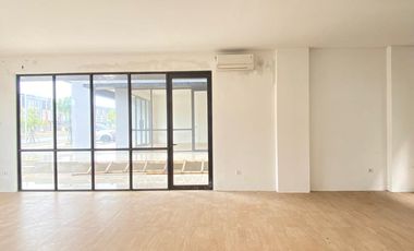 Di Jual Ruko Park Serpong gandeng 3 unit di jalan boulevard