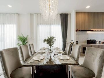 Spacious 4-Bedroom Family Home near Ao Nang Attractions