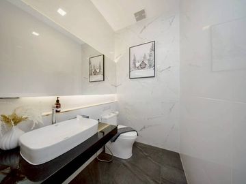 Spacious 4-Bedroom Family Home near Ao Nang Attractions
