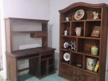 CASA EN GUANAJUATO, MUY AMPLIA, ACABADOS DE LUJO, CUENTA CON TODOS LOS SERVICIOS.