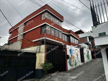 Casa en venta en el Batan de 890 m2