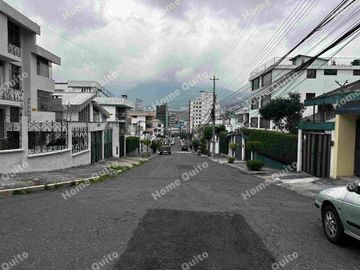Casa en venta en el Batan de 890 m2