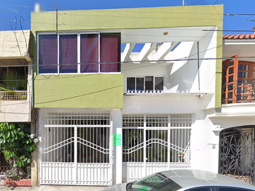 CASA EN VENTA URIBE 19 TEPIC .