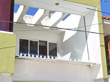 CASA EN VENTA URIBE 19 TEPIC .