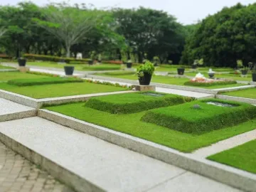 Al Jamil: Pemakaman Islam dekat Mushola at Sandiego Hills Karawang