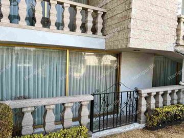 VENTA CASA CTO. JURISTAS, SATÉLITE