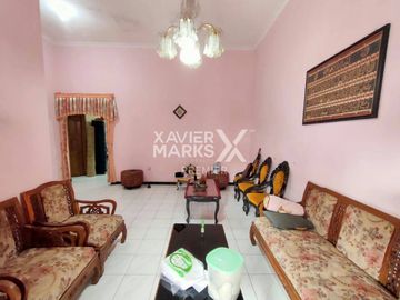 Dijual Rumah Selangkah ke UB di Jl Bunga-bunga Malang