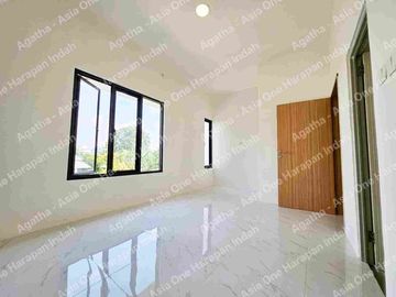Rumah bangunan baru di Kota Harapan Indah, Bekasi