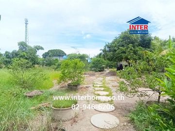 Land and building on 1 rai 100 sq.wa. Located on Ban Kluay-Sai Noi Road, near Wat Masong and Masong Mitraphap School No. 55, adjacent to the canal roa