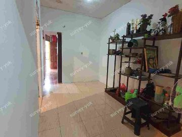 Rumah dalam komplek LT 60 m2 SHM strategis bebas banjir Pd Aren