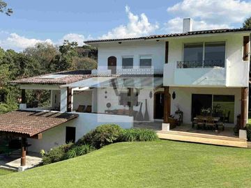 Renta de casa en Avandaro