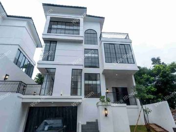 5Menit Ke Transmart Cilandak, Rumah 4Lantai Tanah Besar Akses Strategis