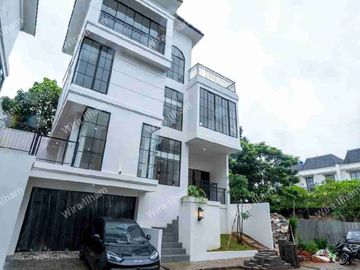 5Menit Ke Transmart Cilandak, Rumah 4Lantai Tanah Besar Akses Strategis