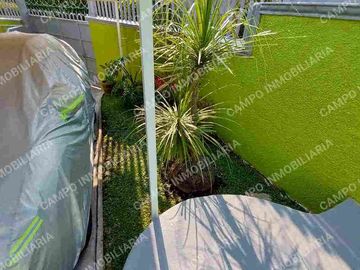 VENTA CASA COL. MARAVILLAS, EN UN NIVEL. 
PRIVADA CERRADA CON PORTÓN ELÉCTRICO.