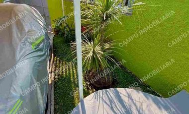 VENTA CASA COL. MARAVILLAS, EN UN NIVEL. 
PRIVADA CERRADA CON PORTÓN ELÉCTRICO.
