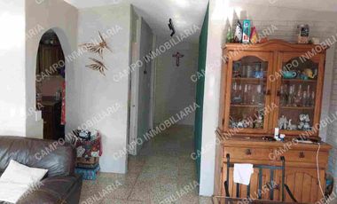 VENTA CASA COL. MARAVILLAS, EN UN NIVEL. 
PRIVADA CERRADA CON PORTÓN ELÉCTRICO.