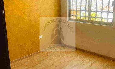 VENTA CASA EXCELENTE UBICACIÓN CERCA DE PASEO DESTINO 11 SUR Y MARGARITAS DENTRO DE FRACCIONAMIENTO solo recursos propios REMATE
