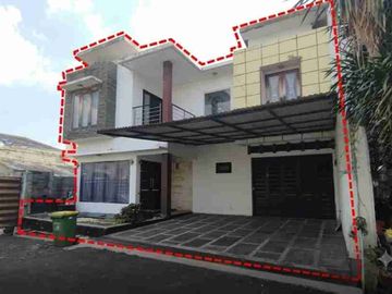 Harga MENARIK! Rumah 2 Lantai Mampang Prapatan Jak Sel| LT 160m² | Strategis Dekat Kemang