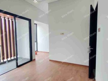 3Lantai Jaksel Dekat Citos dan Ragunan, 4Kamar Tidur