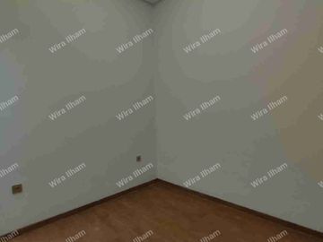 3Lantai Jaksel Dekat Citos dan Ragunan, 4Kamar Tidur