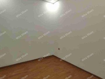 3Lantai Jaksel Dekat Citos dan Ragunan, 4Kamar Tidur