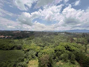 Apto en Urbanización cerrada San Antonio de Pereira con una vista maravillosa