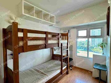 FOR LEASE 2-Bedroom